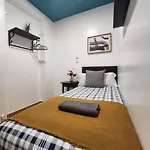 M-A Catrachos Rooms