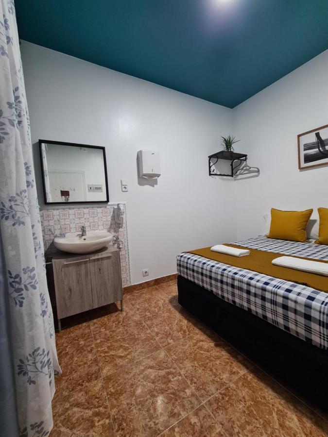 M-a Catrachos Guest house Madrid